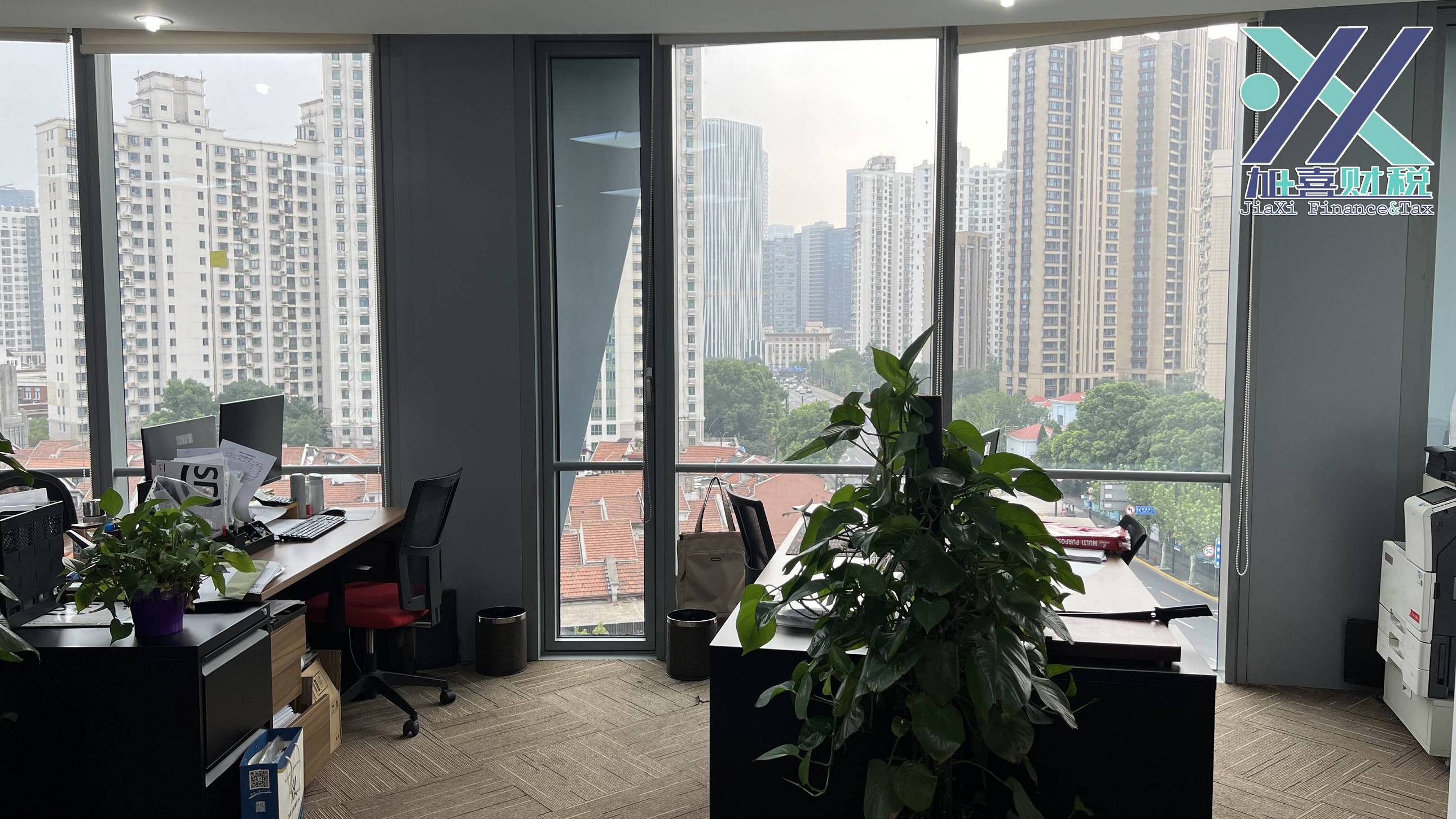 Может ли иностранец владеть 100% акций компании в Шанхае?